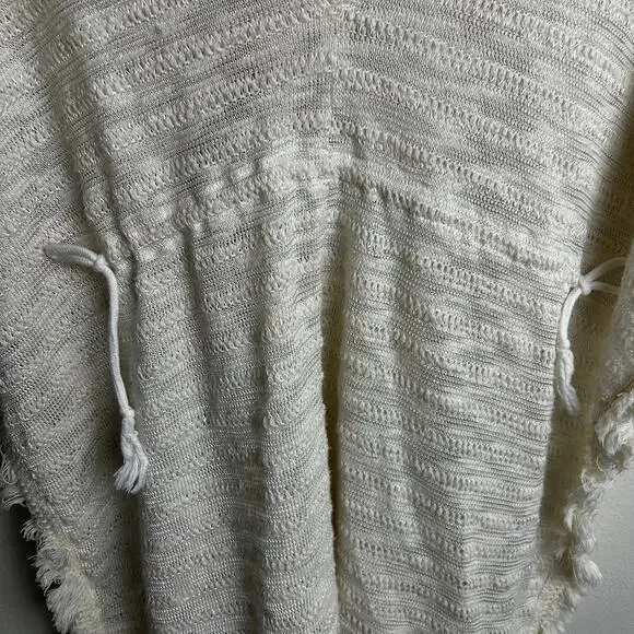 L Space Washed Ashore Knit Fringed Swimsuit Cover Up Poncho One Size - Picture 7 of 10